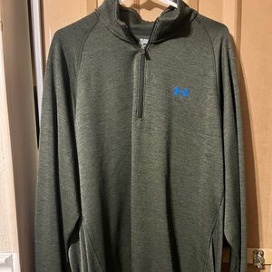 XXL Under Armour Pull Over